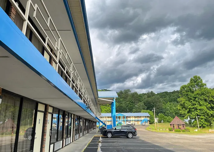 Mountain Empire Motel