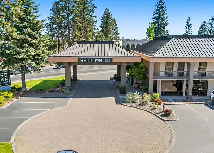 Red Lion Inn & Suites Deschutes River - Bend