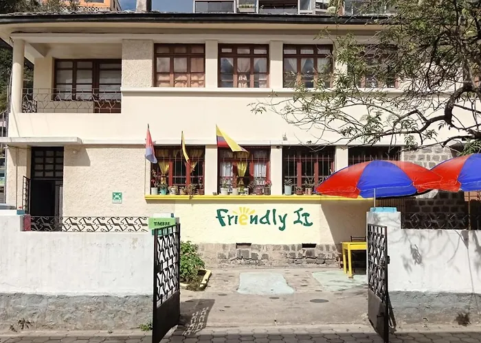 Friendly House & Hostel 2