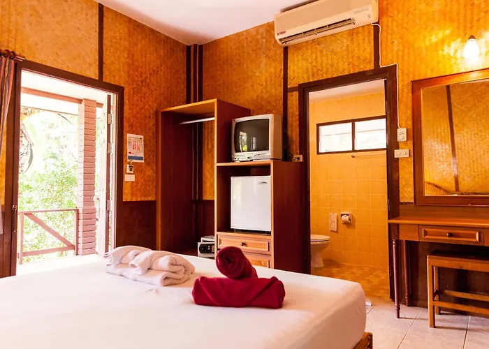 Coco Palm Beach Resort - Sha Extra Plus Mae Nam