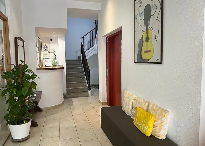 Hoteles Baratos en Cadaqués 