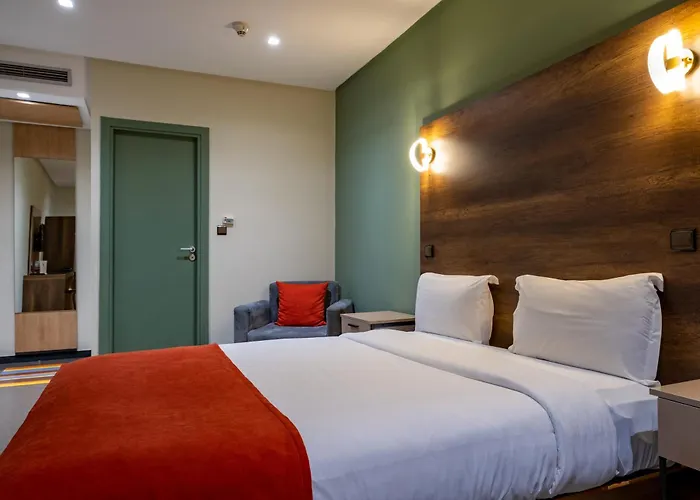 Manzil Hotel