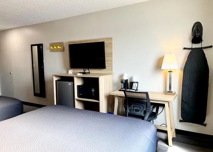 Super 8 By Wyndham