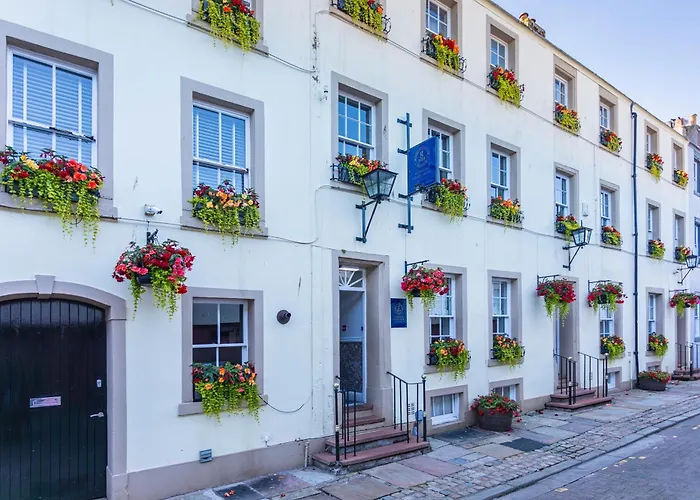 Georgian House Hotel