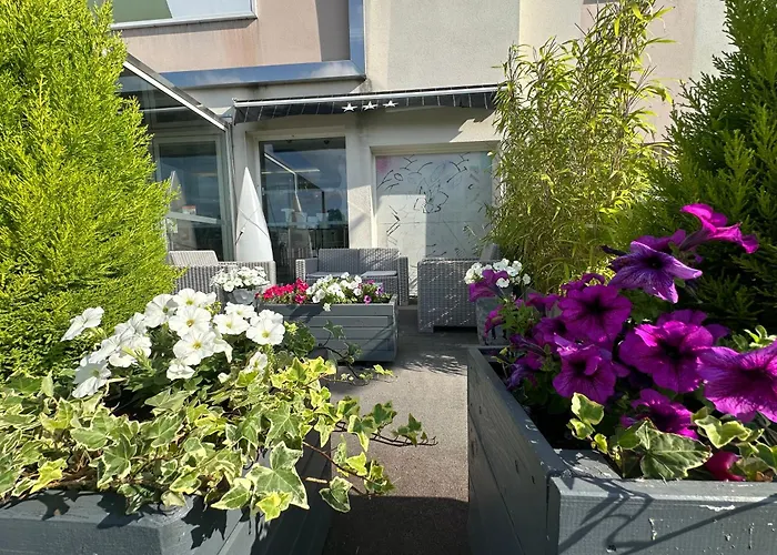 Hôtel Gardenia Bordeaux Est