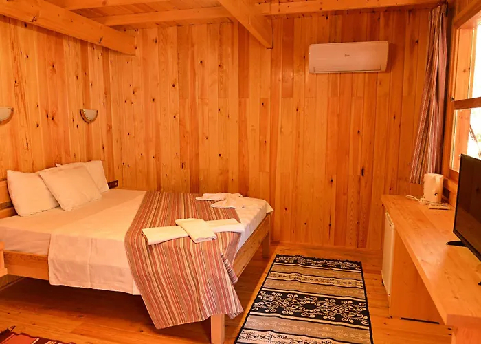Tolay Hotel