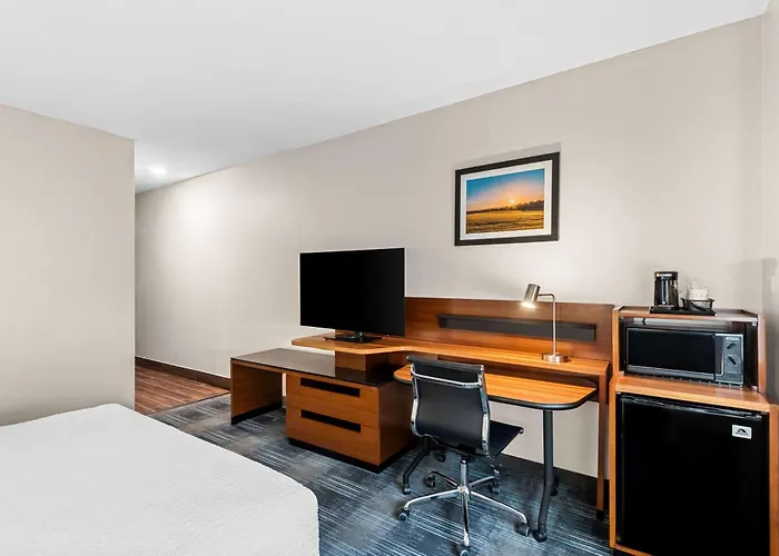 Best Western Ottumwa Inn & Suites