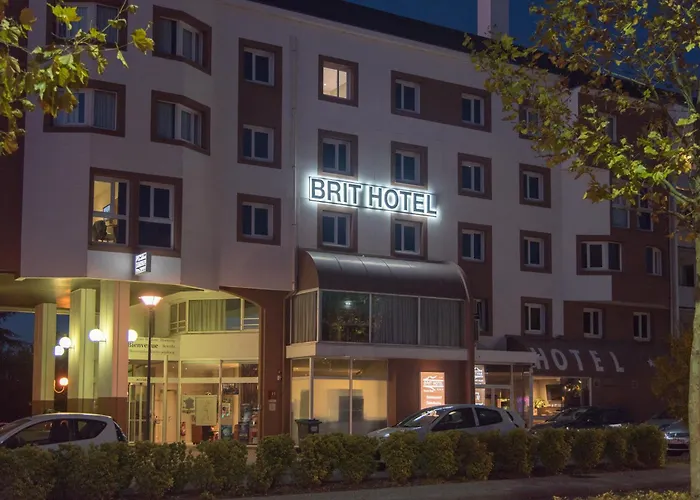 Brit Hotel Tours Sud – Le Cheops