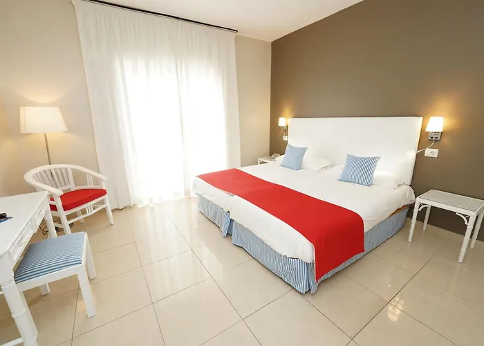 Hotel Rf San Borondon