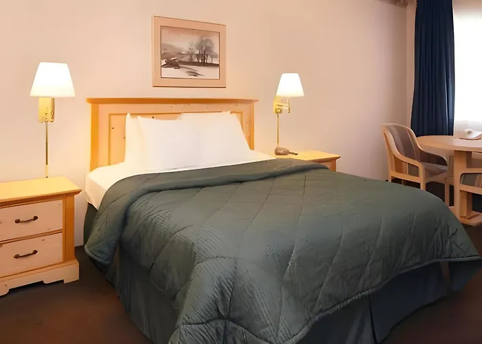 Days Inn By Wyndham Gilroy