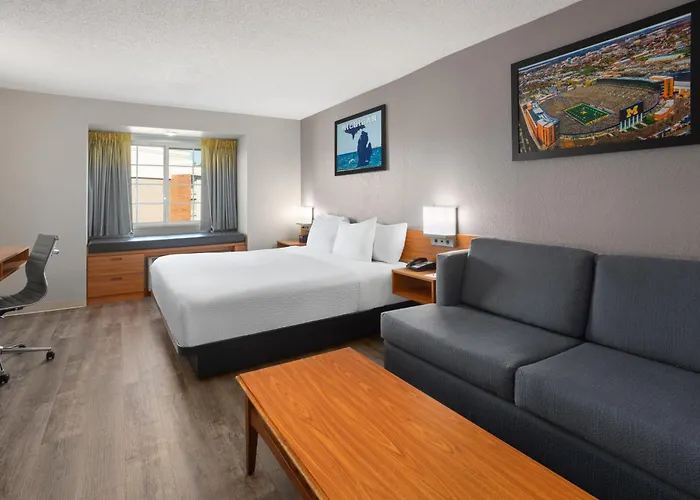 Microtel Inn & Suites By Wyndham