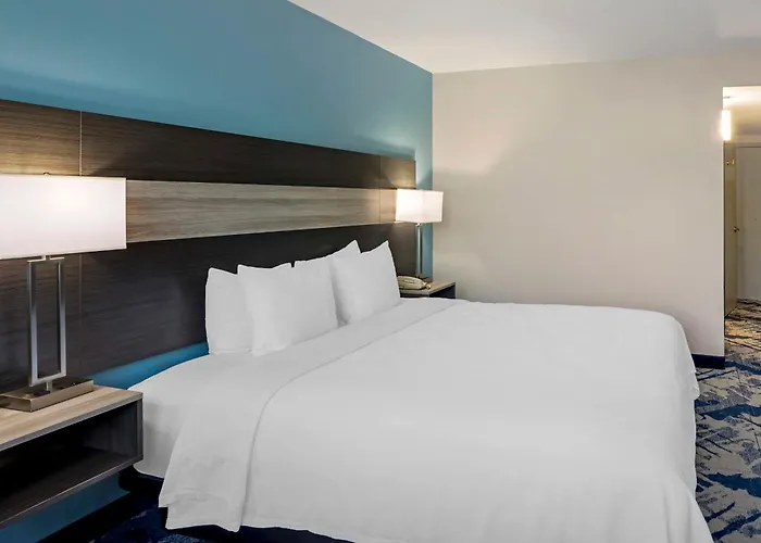 Best Western Rutgers University Hotel East Brunswick