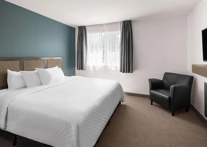 Travelodge By Wyndham Roberval
