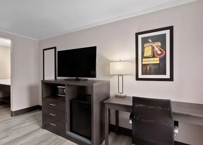 La Quinta By Wyndham Goodlettsville - Nashville