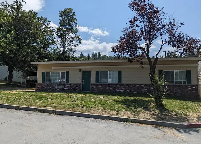 Hi-Lo Motel, Cafe And Rv Park Mount Shasta Area