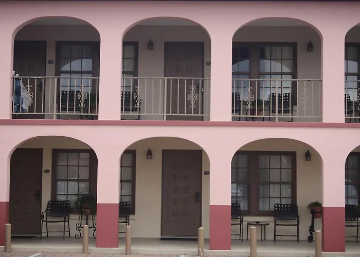 Bayfront Inn