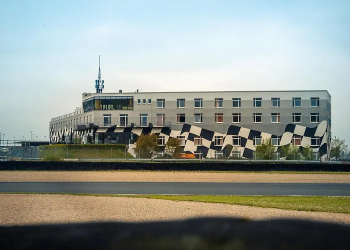 Hotel Motorsport Arena