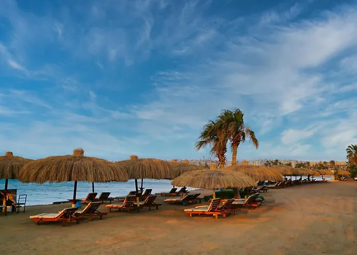 New Eagles Downtown Zahabia Resort & Aqua Park Hurghada