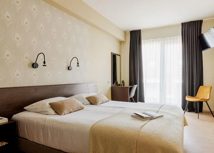 Hotel Corner House By Wp Hotels