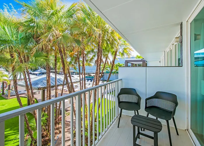 Casey Key Resorts - Mainland Osprey