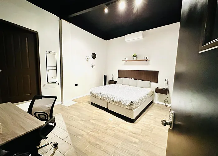 Costero Inn