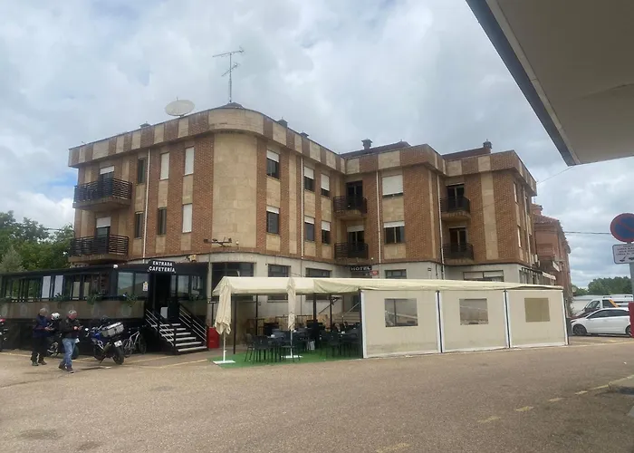 Hotel Juan Manuel