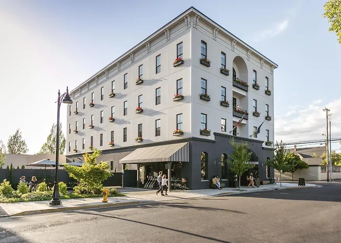 Atticus Hotel