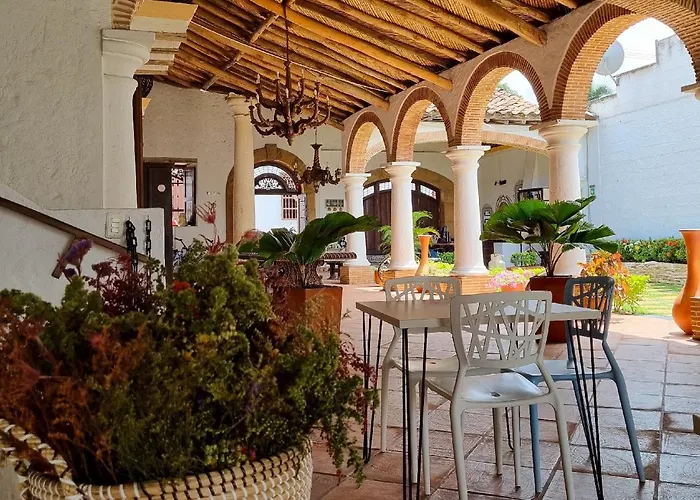 Hotel Santa Barbara Colonial - Santa Fe de Antioquia