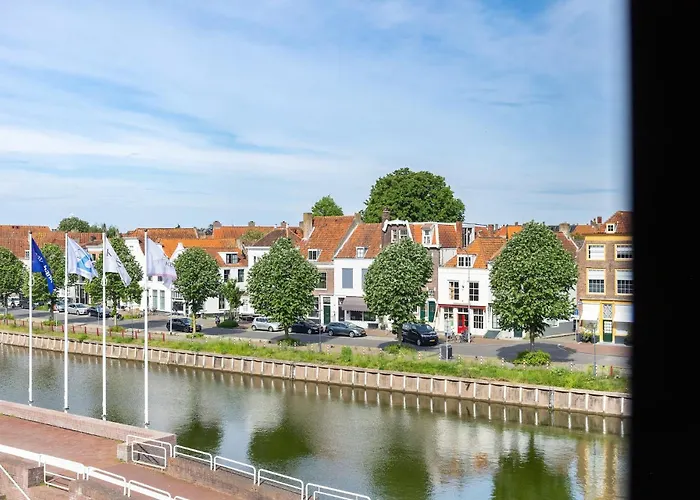 Eclectic Hotel Copper Middelburg