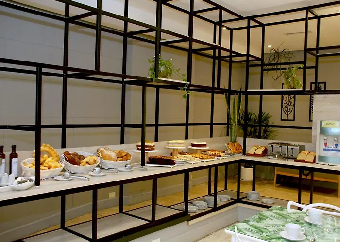 Gardi Hotel & Suites