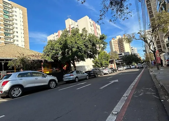 Apartamento No Centro De Londrina
