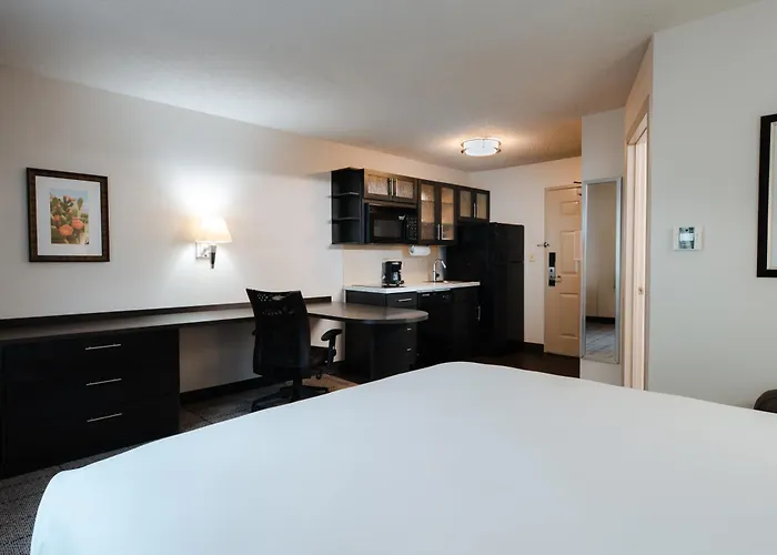 Sonesta Simply Suites Fort Worth
