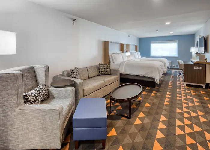 Holiday Inn - Downtown By Ihg