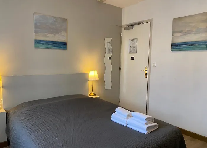 Hotel Saint Yves Nantes