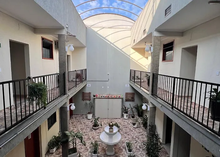 Pousada Golden House - Próxima ao Thermas no Centro de Aguas