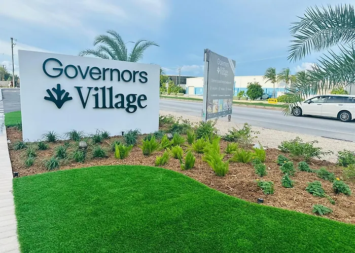 Governors Village - 1,2,3 & 4 Bedroom Apartments On Seven Mile Beach Corridor George Town