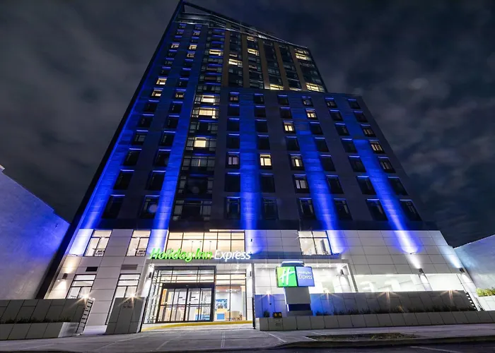 Holiday Inn Express Long Island City E - By Ihg