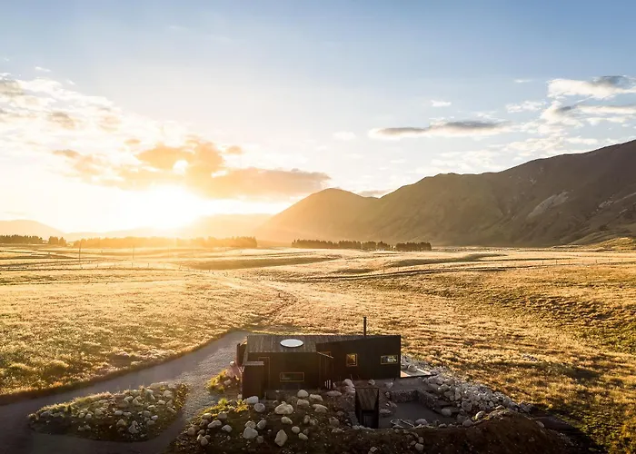 Skylark Cabin