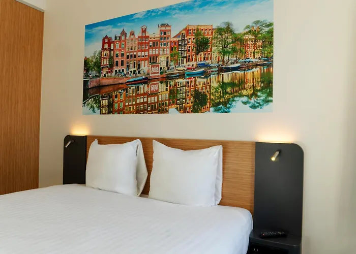 easyHotel Amsterdam Arena Boulevard