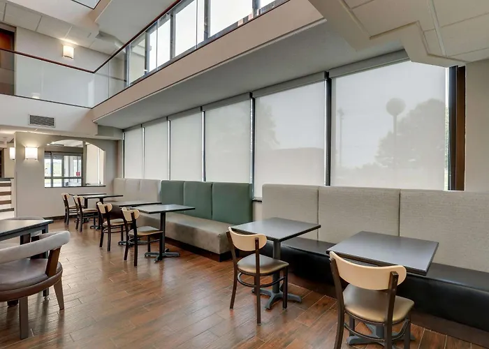 Drury Inn & Suites Cape Girardeau