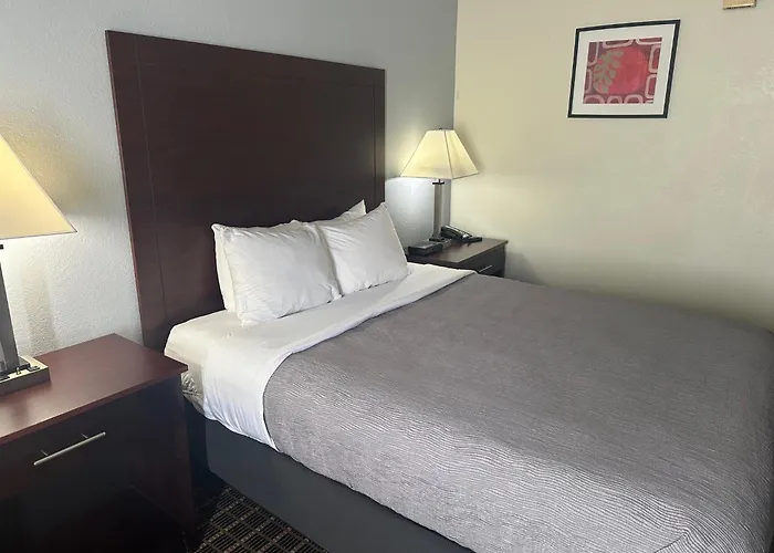 Quality Inn Plainfield - Indianapolis West