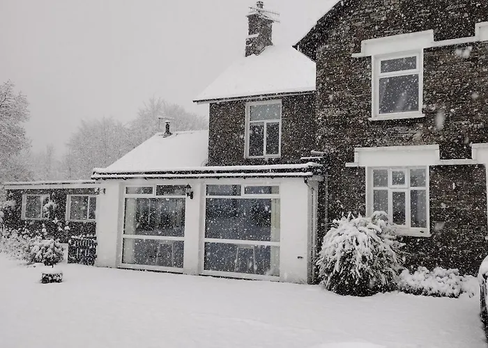 Bluebird Lodge