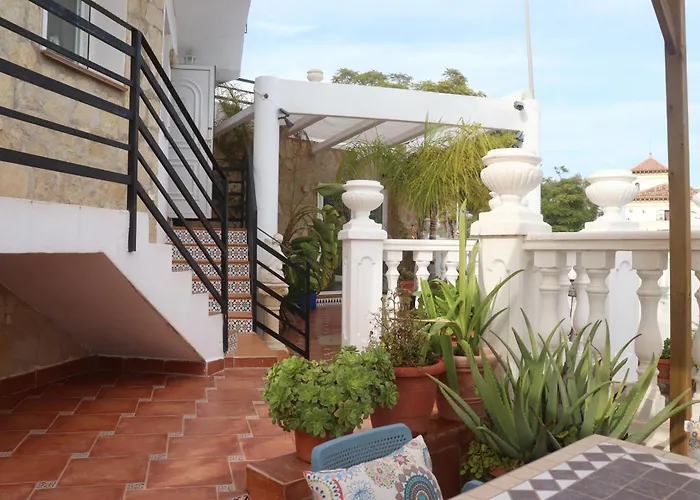 Hostal Residencial La Paloma II