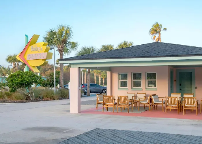 Haley'S Court Boutique Motel