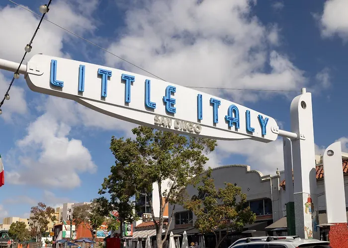Kasa Little Italy