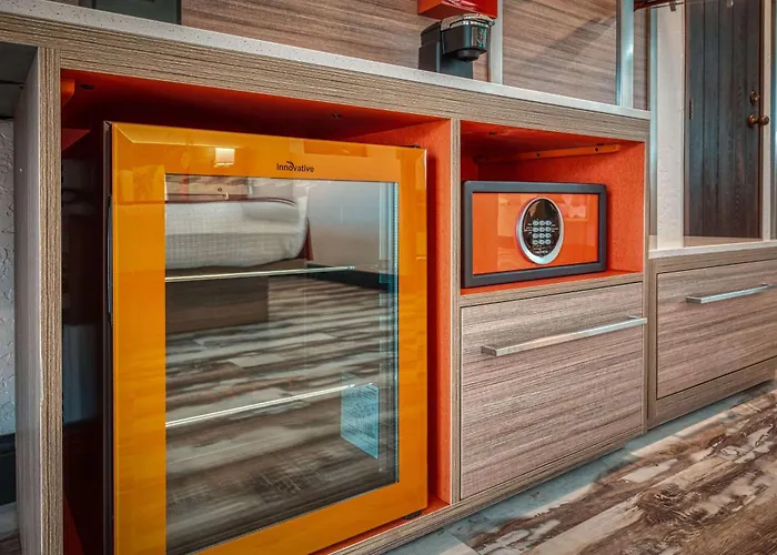 Casa Via Mar Inn, An Ascend Collection Hotel