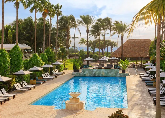 Kimpton Surfcomber Hotel By Ihg