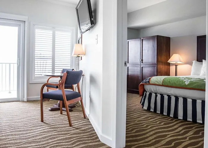 Island Inn & Suites, An Ascend Collection Hotel Piney Point