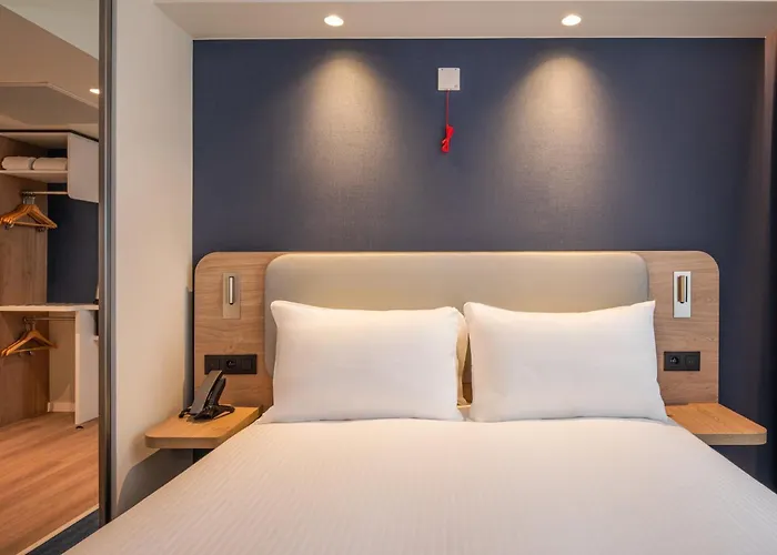 Holiday Inn Express & Suites Ghent By Ihg