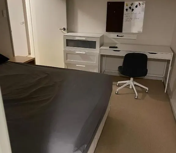 Eliza Room